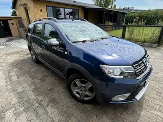 Dacia 1 ejers