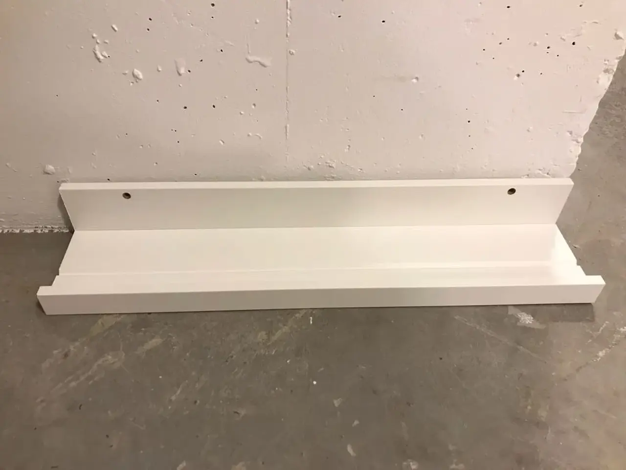 Billede 1 - Kvalitet Ikea vægreol helt ny