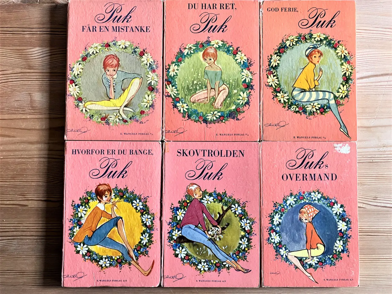 Billede 4 - NEDSAT: 15 gl. Puk bøger, 9 gl. Dot bøger