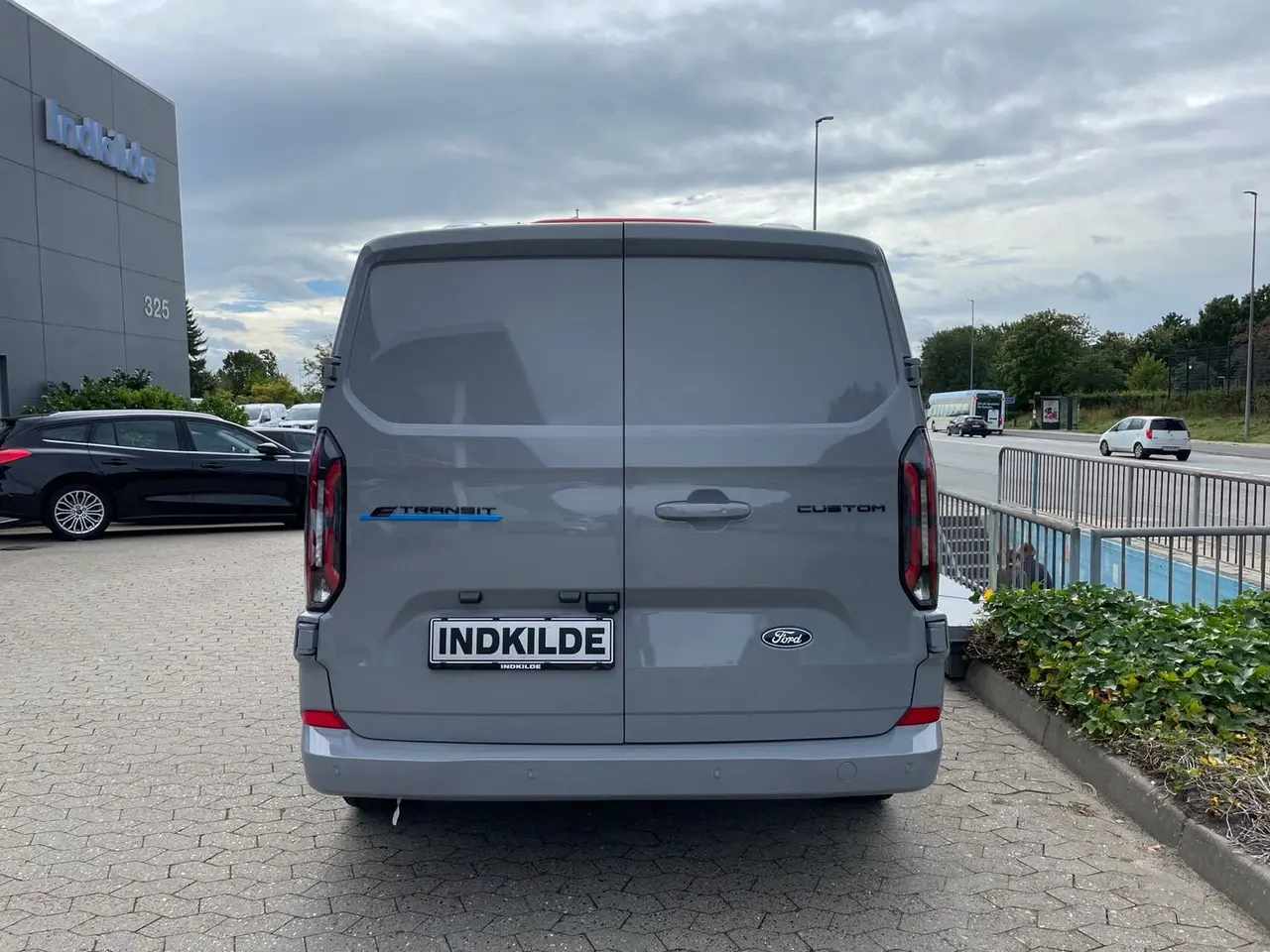 Billede 5 - Ford E-Transit Custom 320 L1 71 Limited