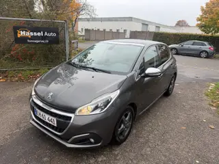 Peugeot 208 1,6 BlueHDi 100 Chili Sky+