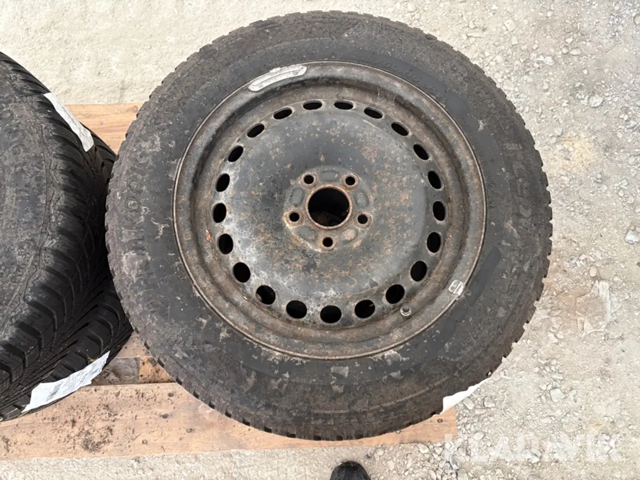 Billede 5 - Dæk Continental/Hankook 215/60R16 - 4 styk