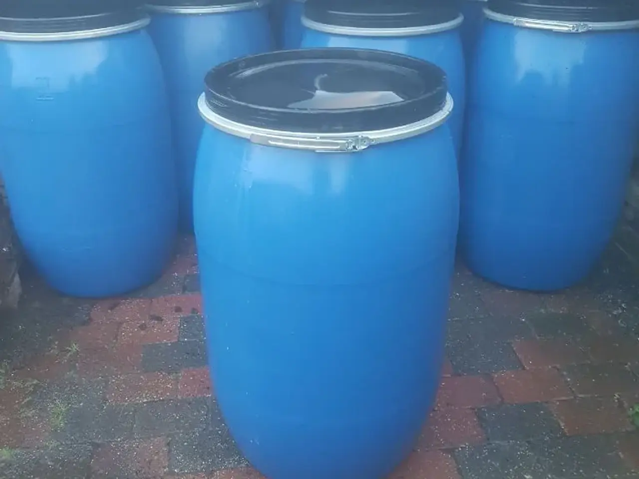 Billede 1 - Plasttønder 220 L - RENGJORTE!