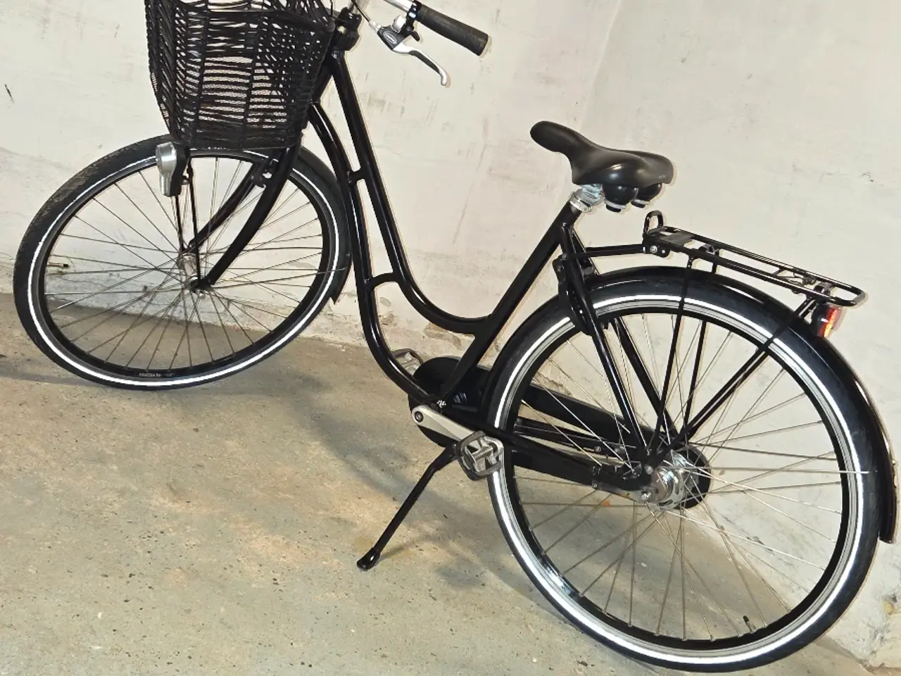 Billede 2 - KILDEMOES 28" 51 cm str.BLAC