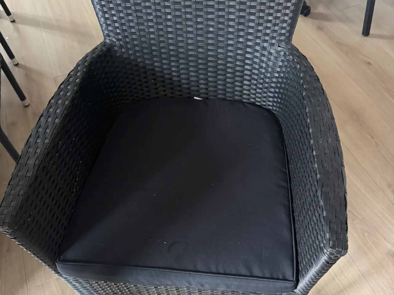 Billede 2 - Havebord med 6 stole 205 cm lang