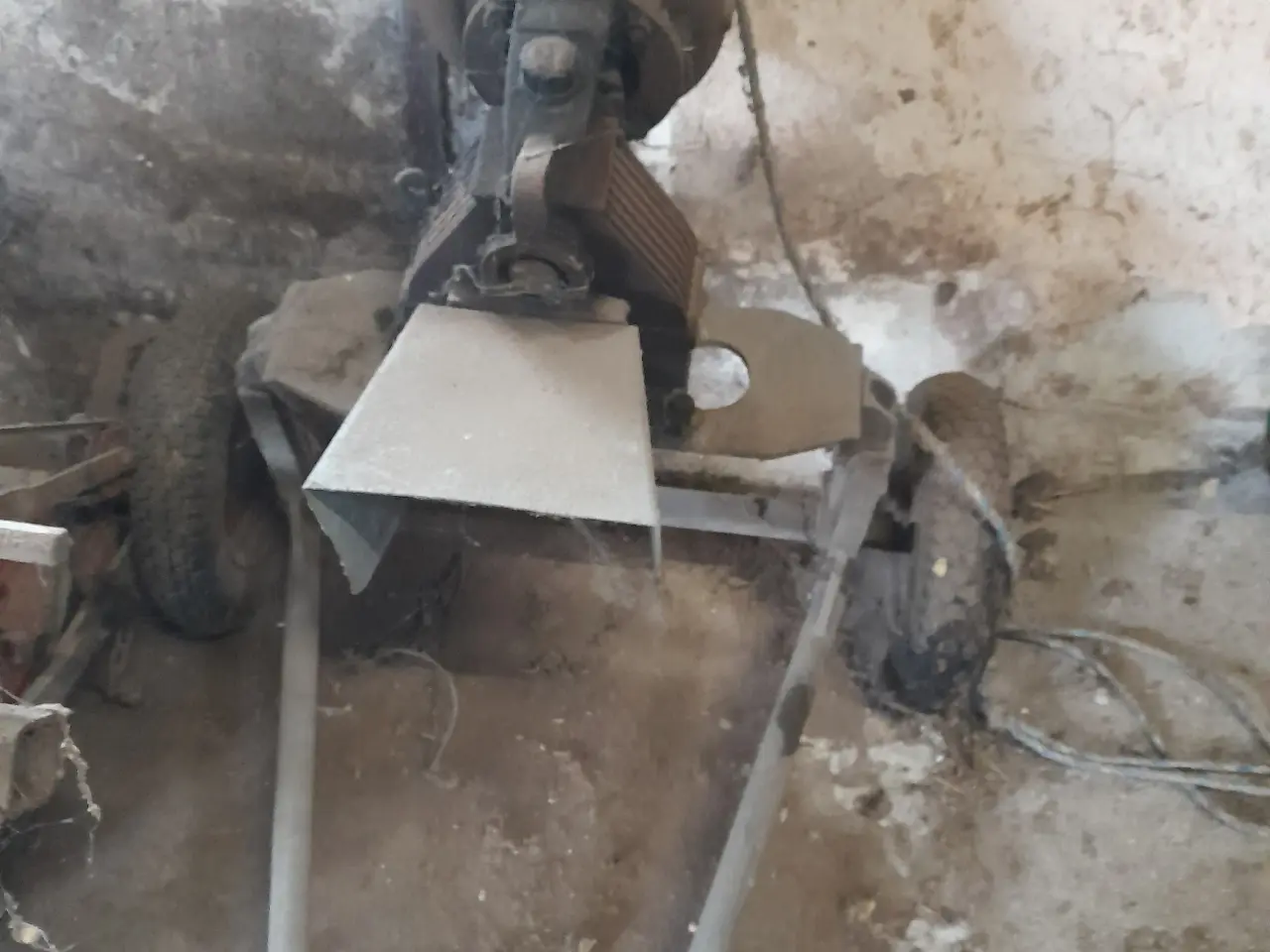 Billede 1 - Vandpumpe til.traktor