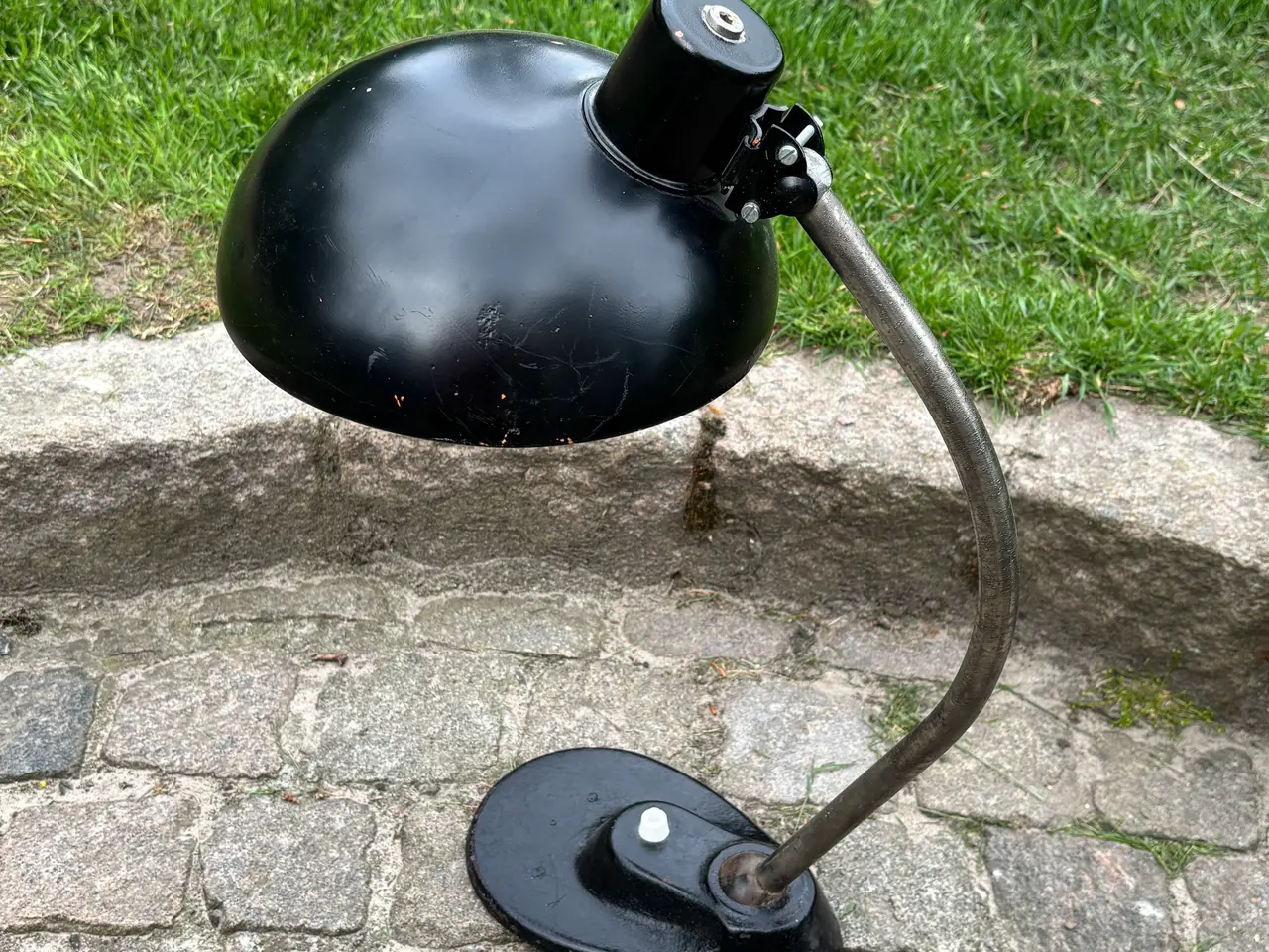 Billede 1 - denne originale Bauhaus-inspirerede arbejdslampe d
