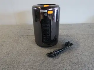 Apple MacPro 6,1 Xeon CPU