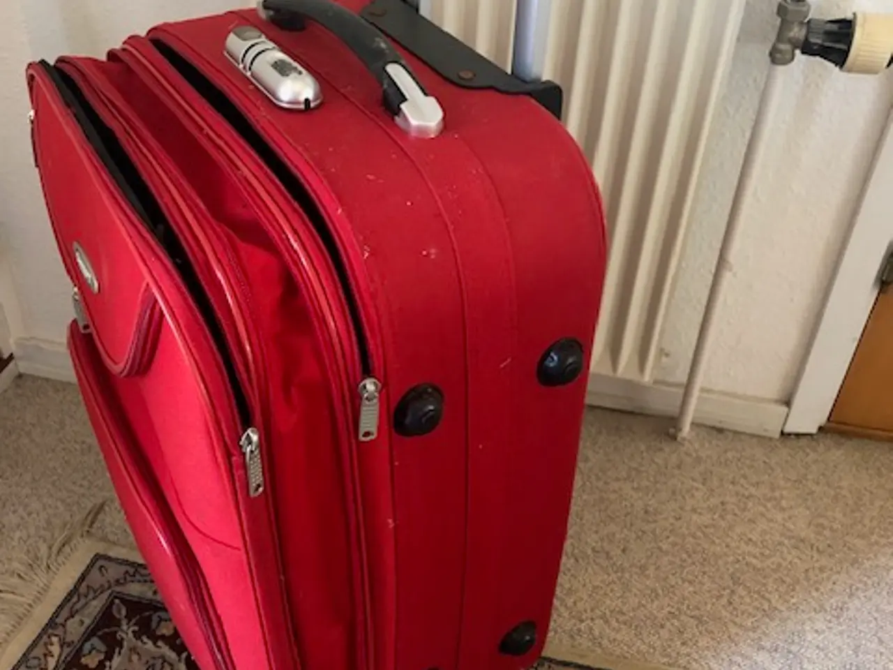 Billede 2 - Rummelig rejsekuffert, Conzept Travel