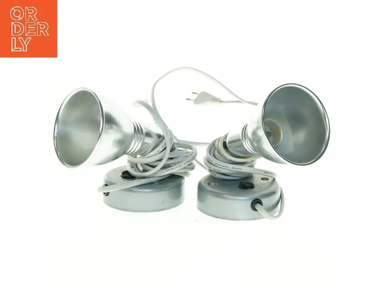 Billede 1 - Sølvfarvede spotlamper (str. 8 cm, diameter 15 cm lang)