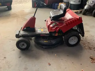 Havetraktor med opsamler og rive