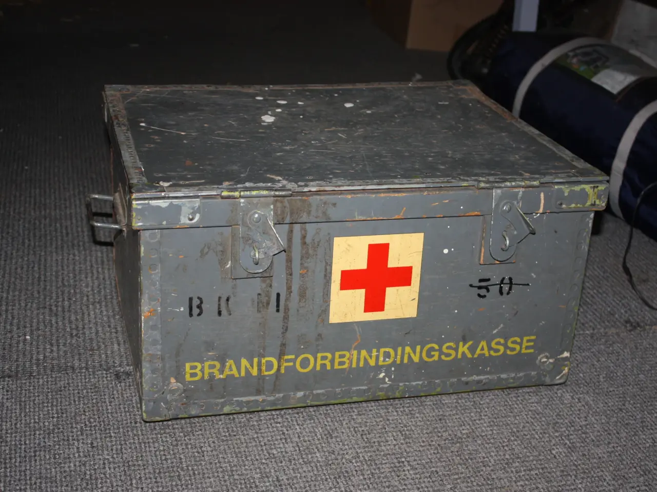 Billede 1 - Flot gammel brandforbindingskasse, med patina