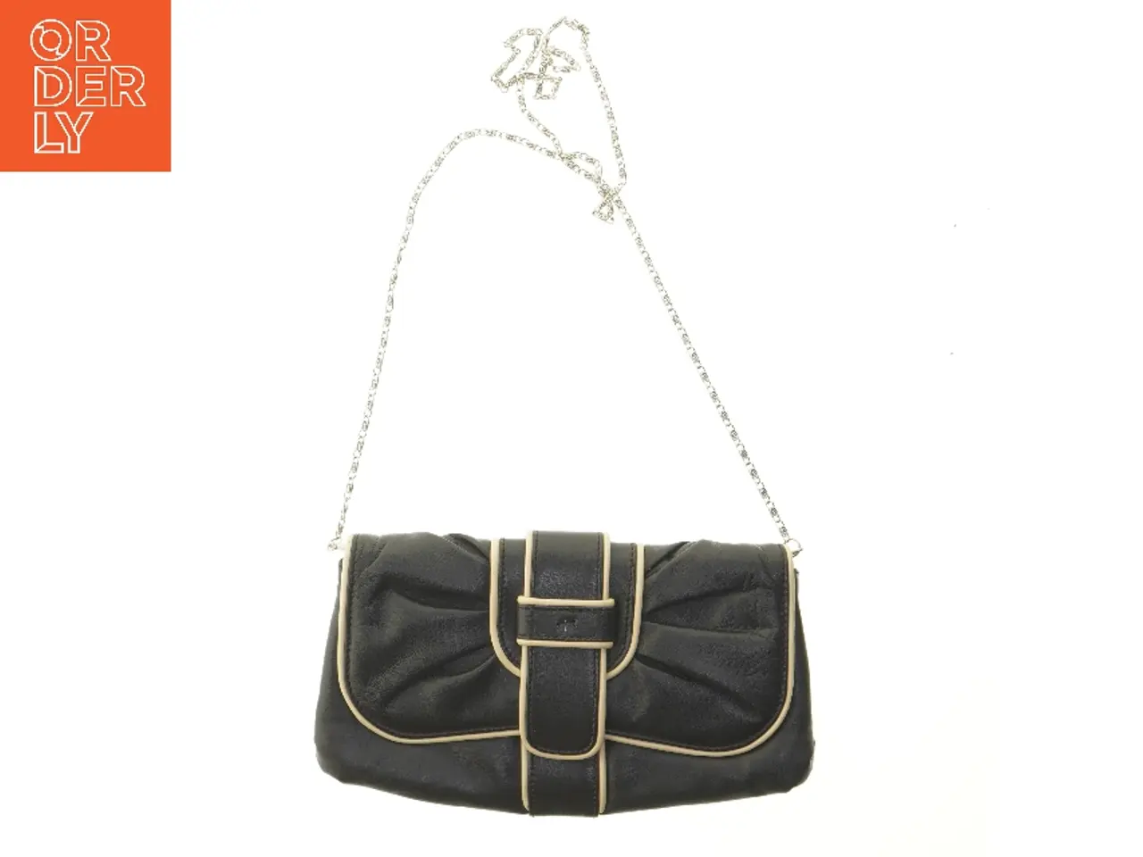 Billede 1 - Sort clutch taske med kæde (str. 26x15 cm)