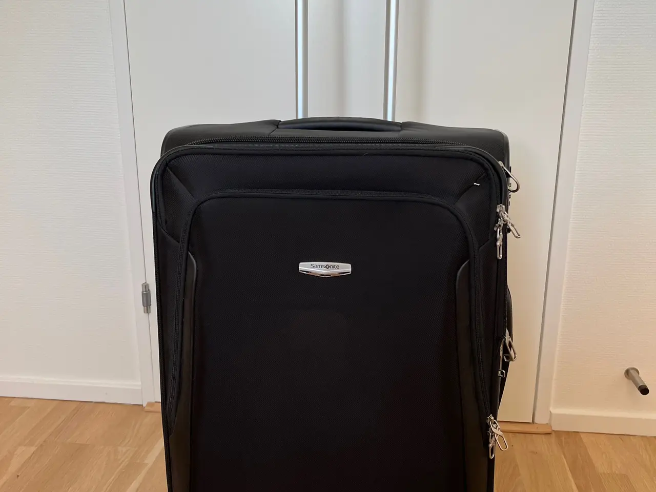 Billede 2 - Samsonite X Blade 3, stor rejsekuffert.