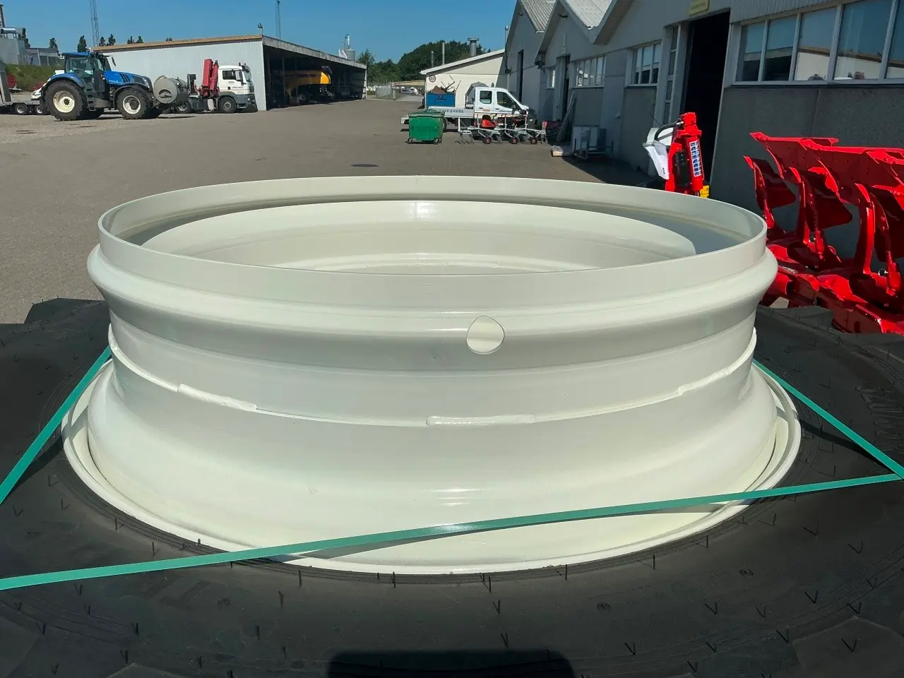 Billede 1 - - - - Tv.hjul 520/85R46