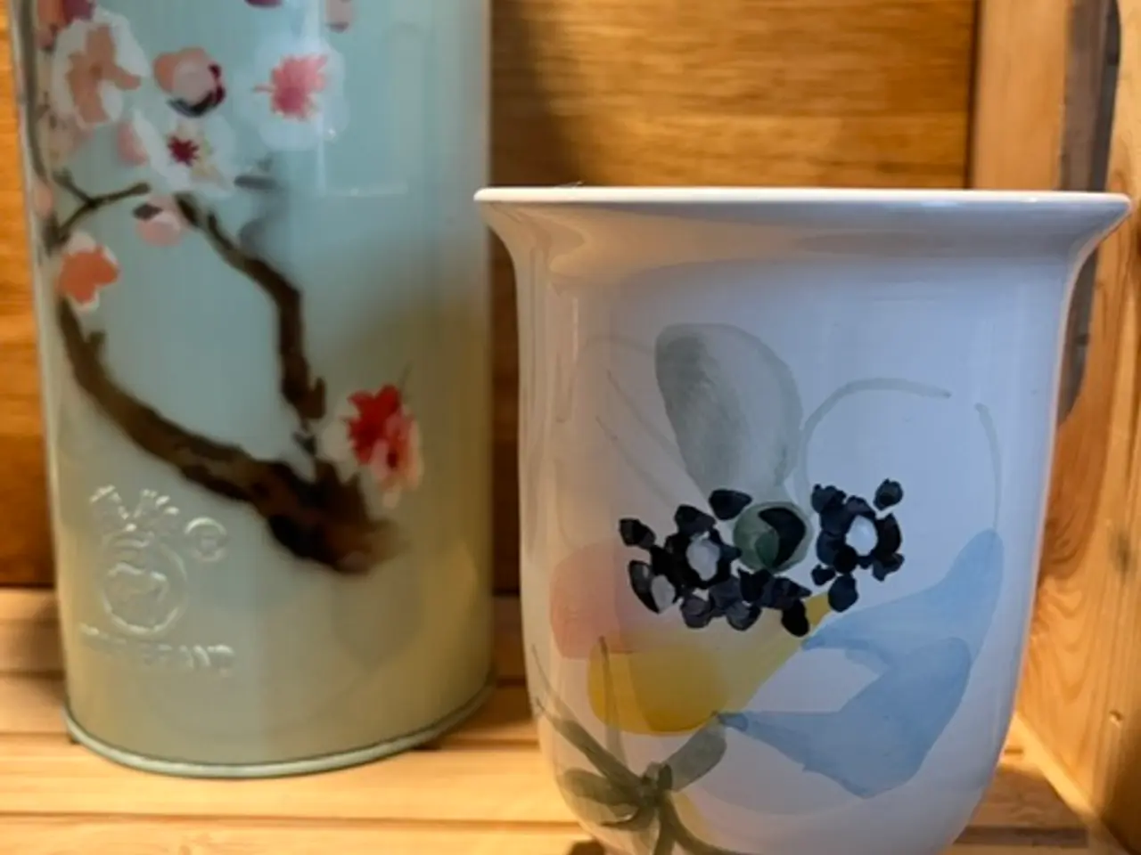 Billede 1 - Bangholm retro-krus – Signeret Wingesø - Fejlfrit