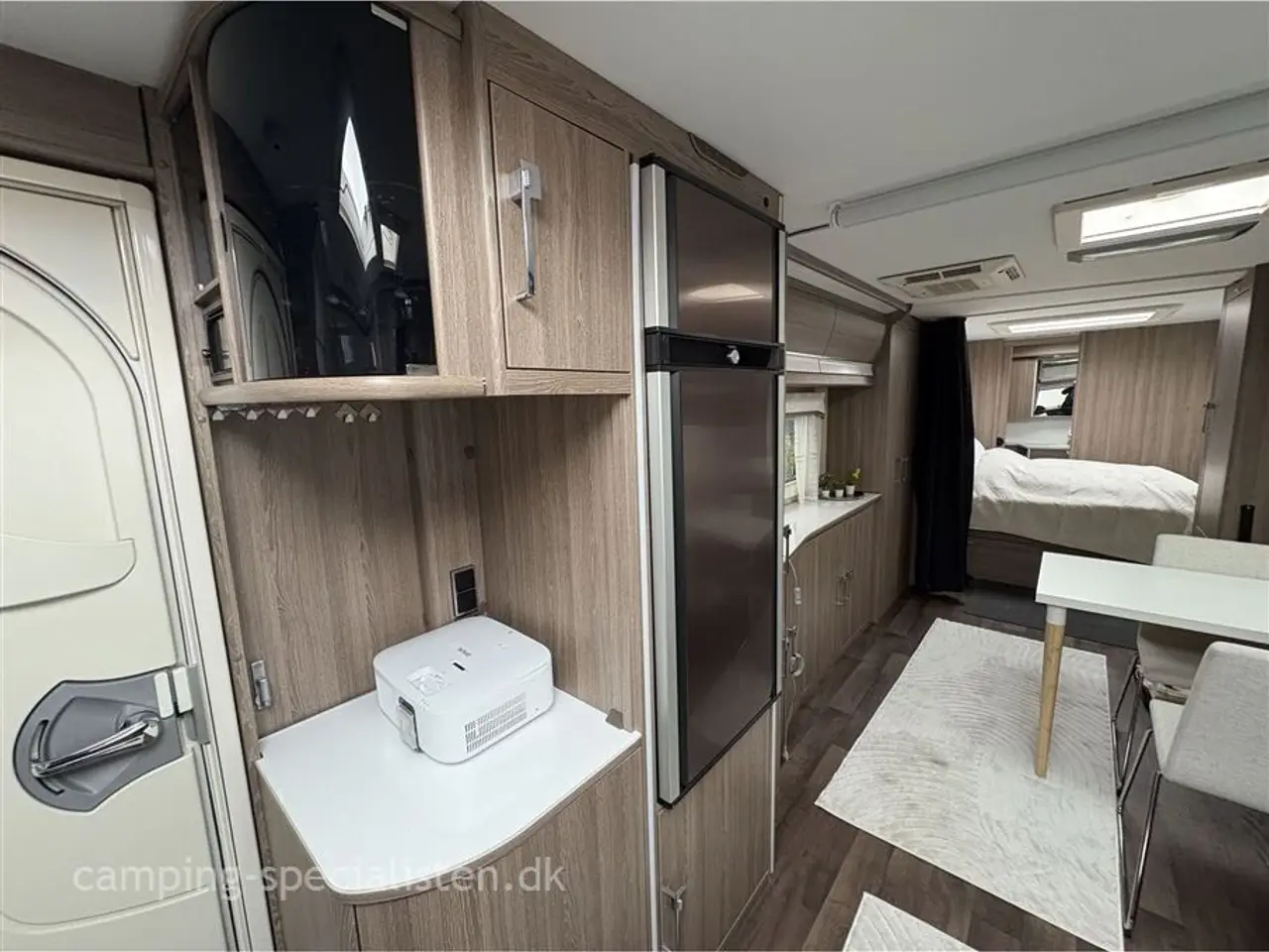 Billede 5 - 2019 - Kabe Imperial 1000 TDL E8/DL Liebhaver campingvogn - Kabe Imperial 1000 TDL KS 2019 - Se den nu hos Camping-Specialisten.dk