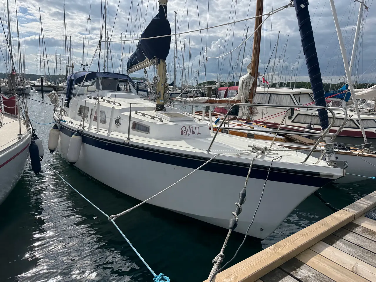 Billede 1 - Williams Krydser, 7sovepl. rummelig sejlbåd 63HK 