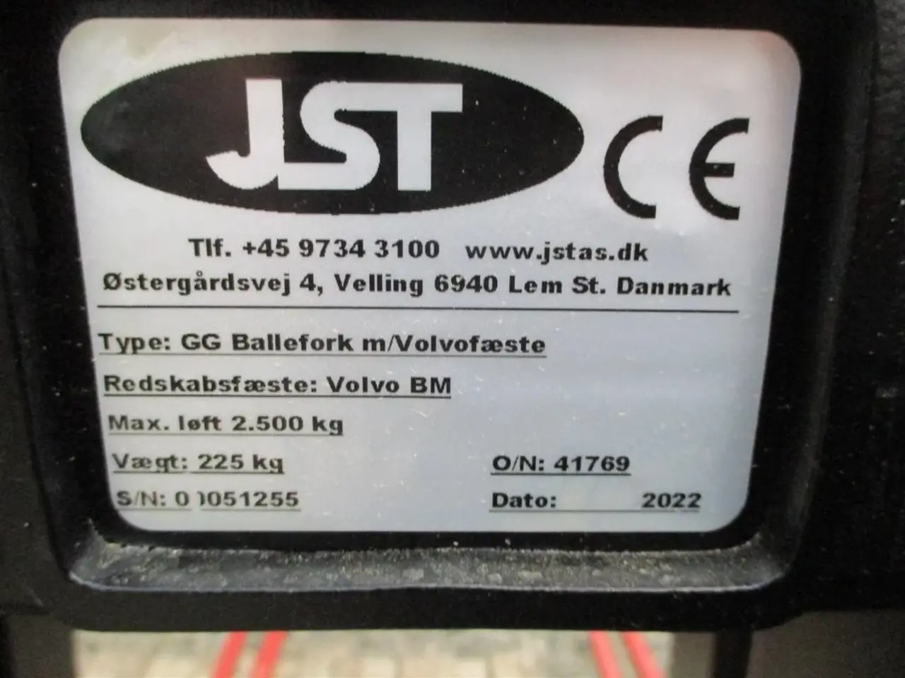 Billede 1 - JST Halmspyd med overbygning og Volvo beslag til gummiged og rendegraver