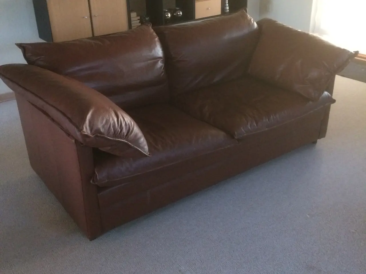 Billede 2 - Sofa af læder, 2+3 persons