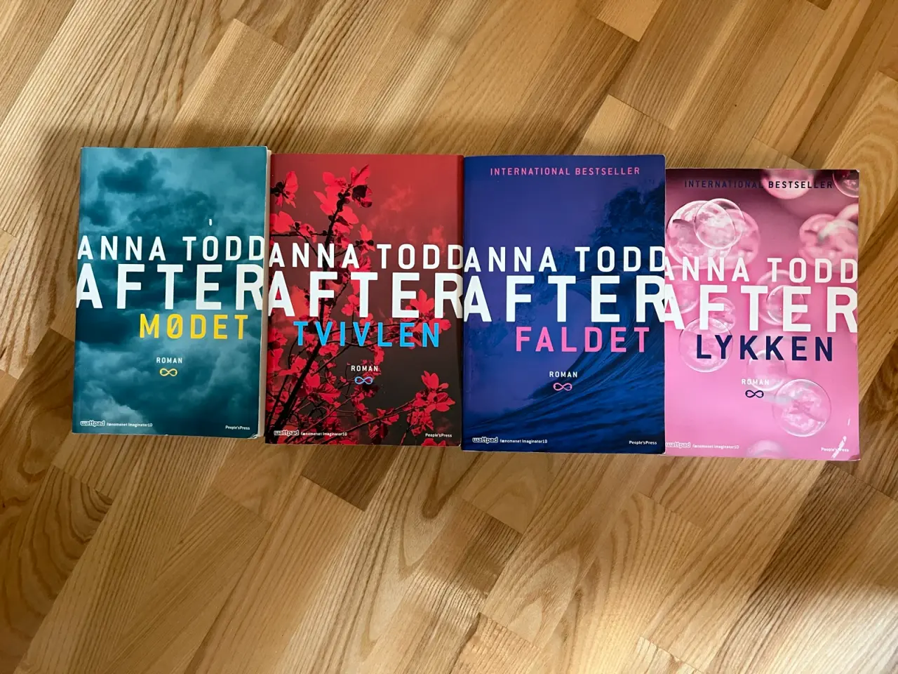 Billede 1 - Alle danske after bøger