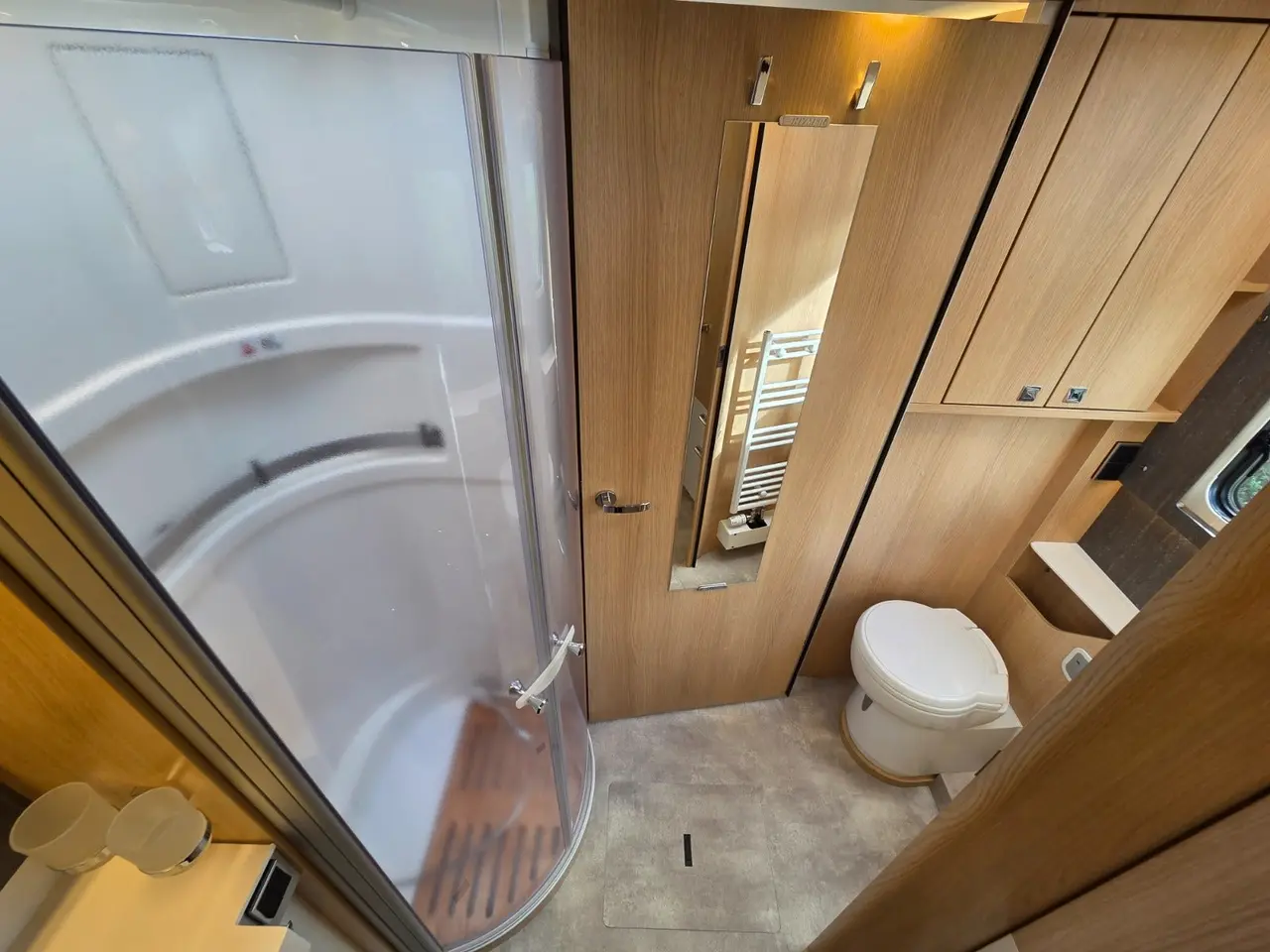 Billede 18 - Hymer B-ML I880 2,0 CDi 170 aut.