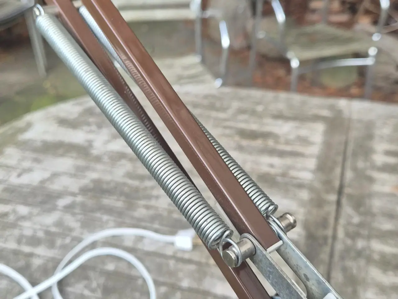 Billede 11 - Velholdt chokoladebrun arkitektlampe