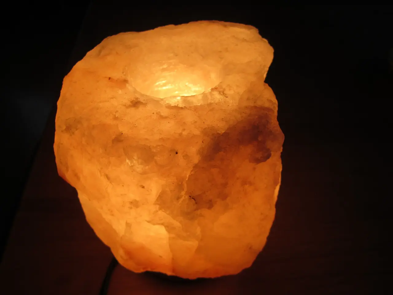 Billede 2 - BYD. ROSENKVARTS. Bordlampe.