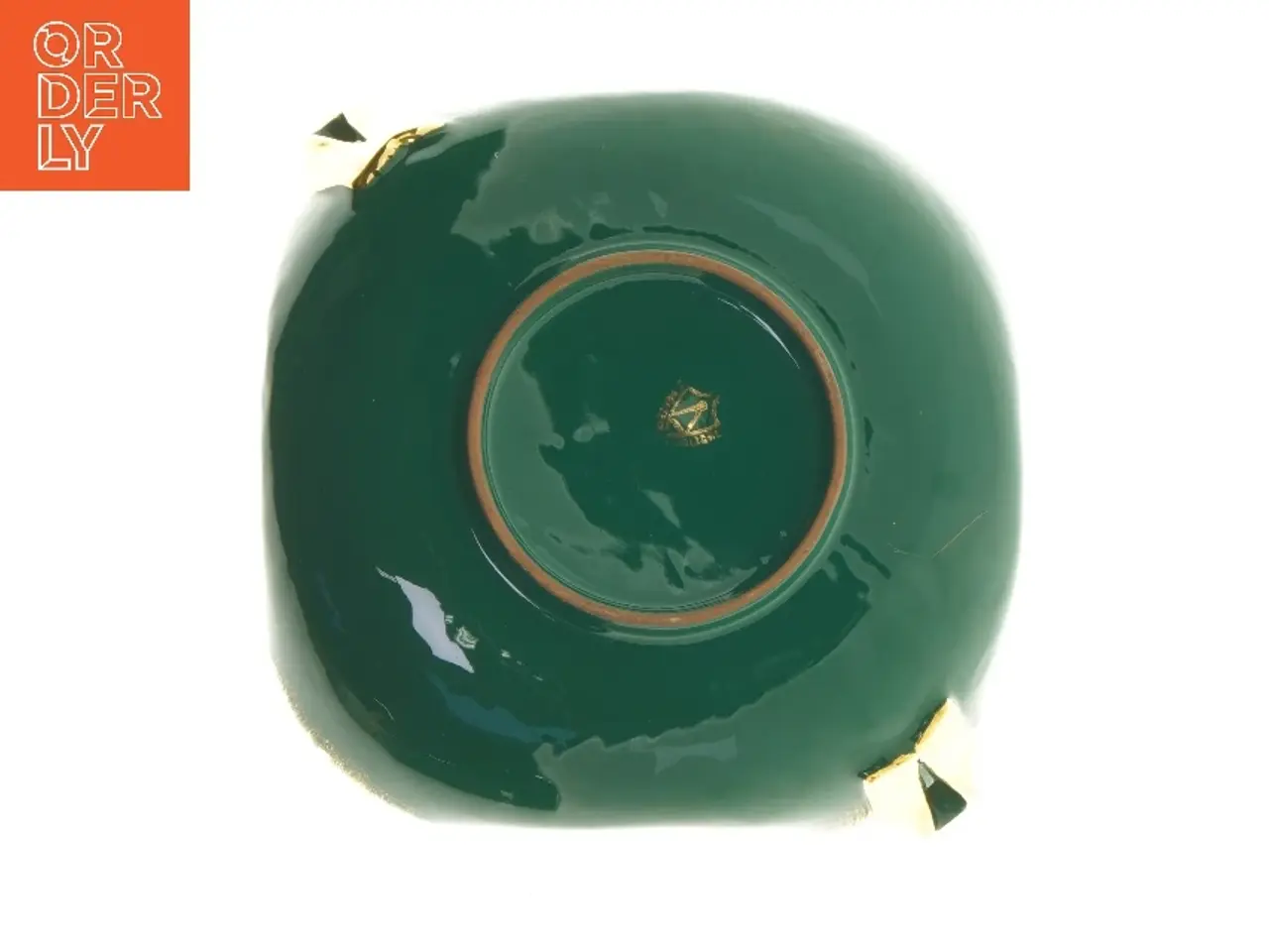 Billede 3 - Dekoreret fad (str. 22 cm)