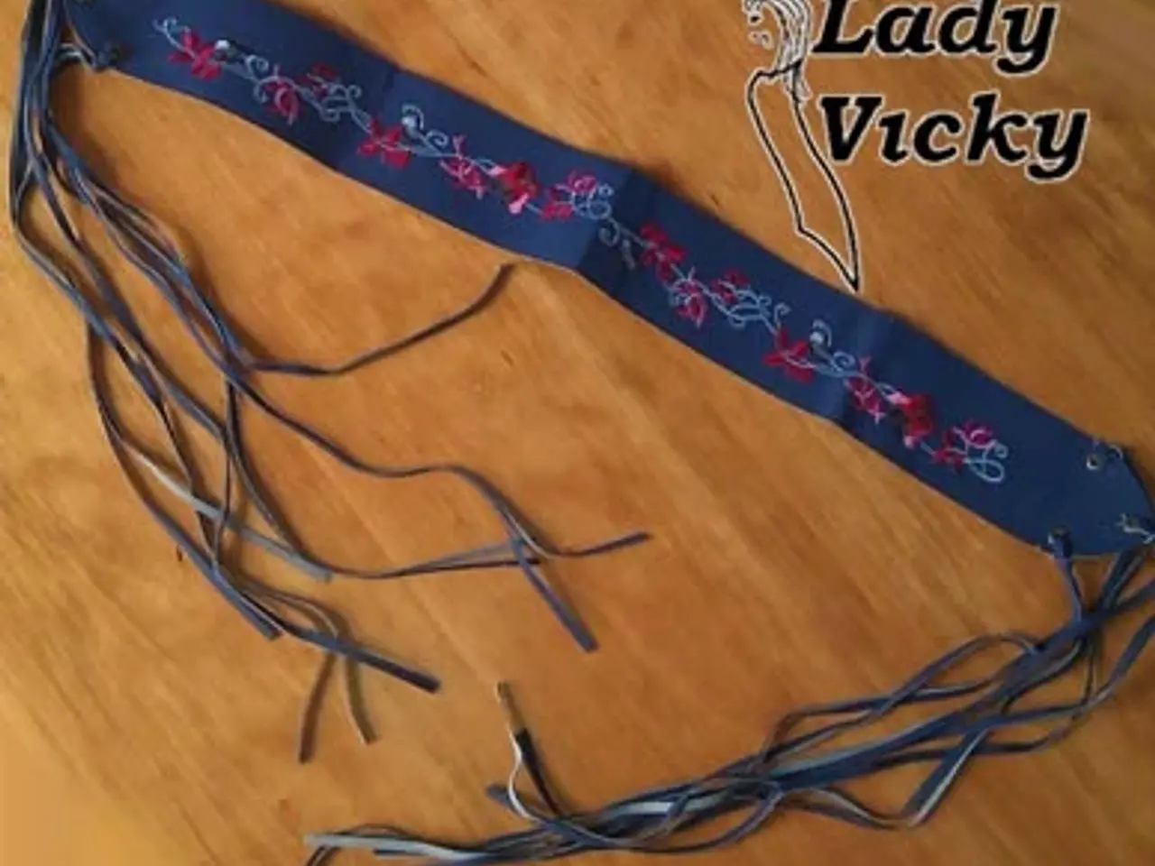 Billede 4 - BINDEBÆLTE med BRODERI - boho - hippie -