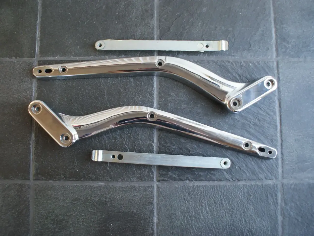 Billede 1 - Dyna Super Glide rear "Skærmholdere"