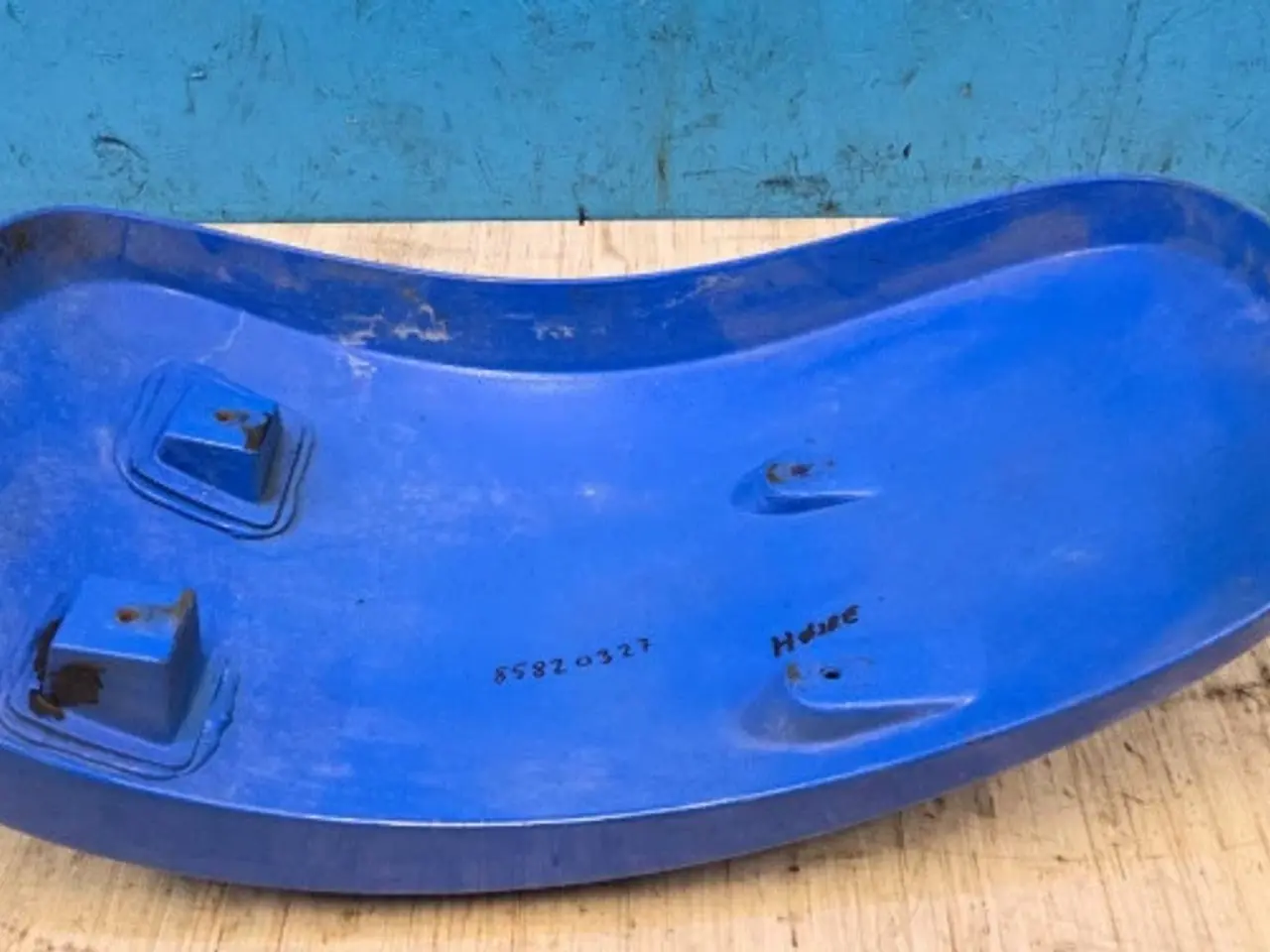 Billede 7 - New Holland LM435A Hjulskærm R. 85820327