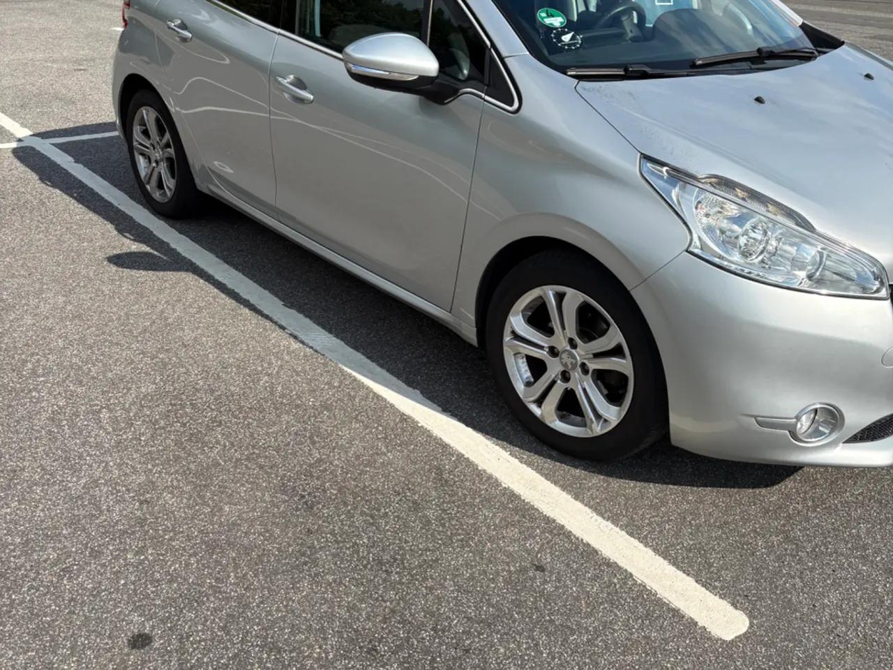 Billede 1 - Peugeot 208 1,2 VTi Allure Sky