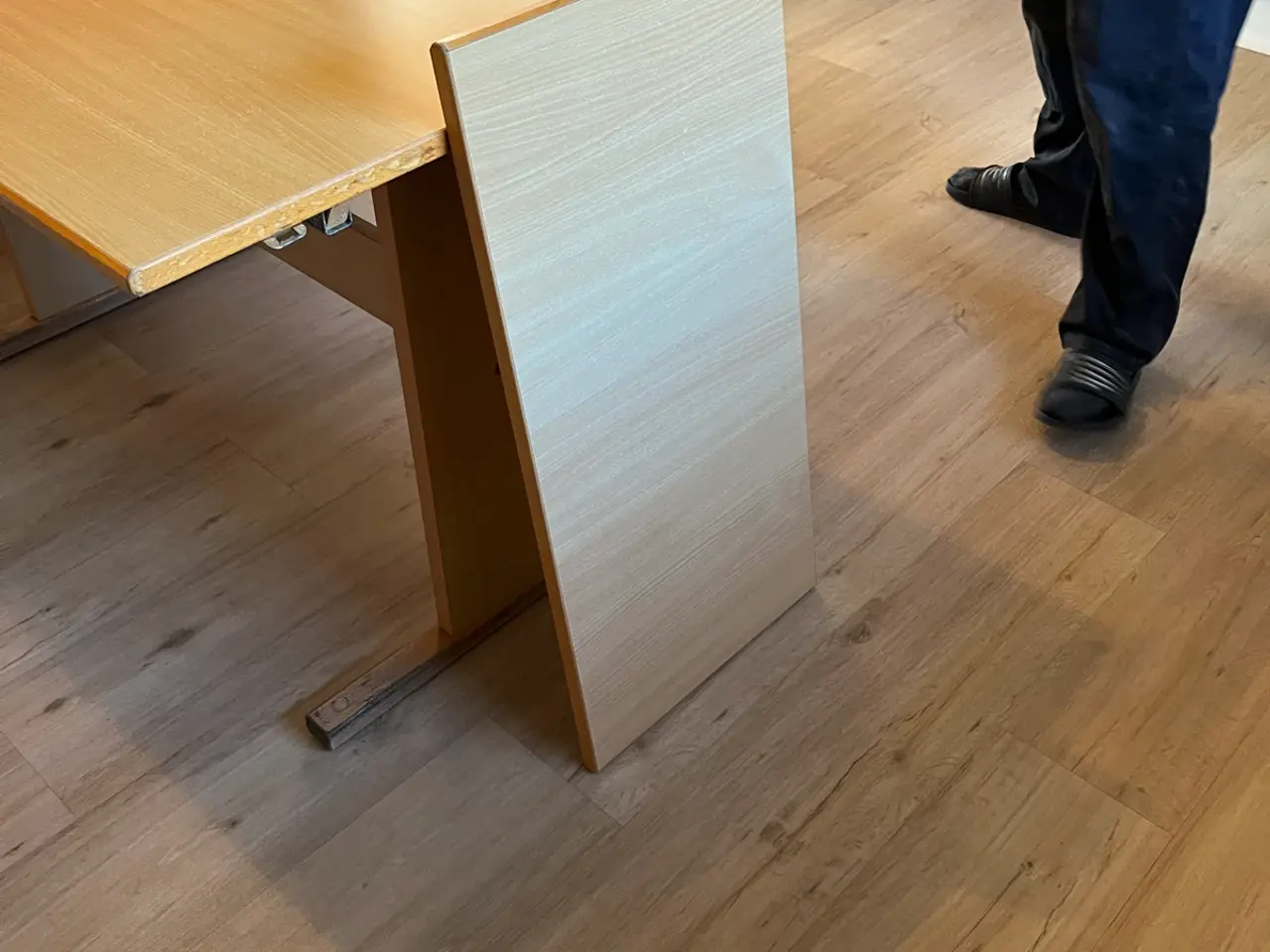 Billede 1 - Spisebord