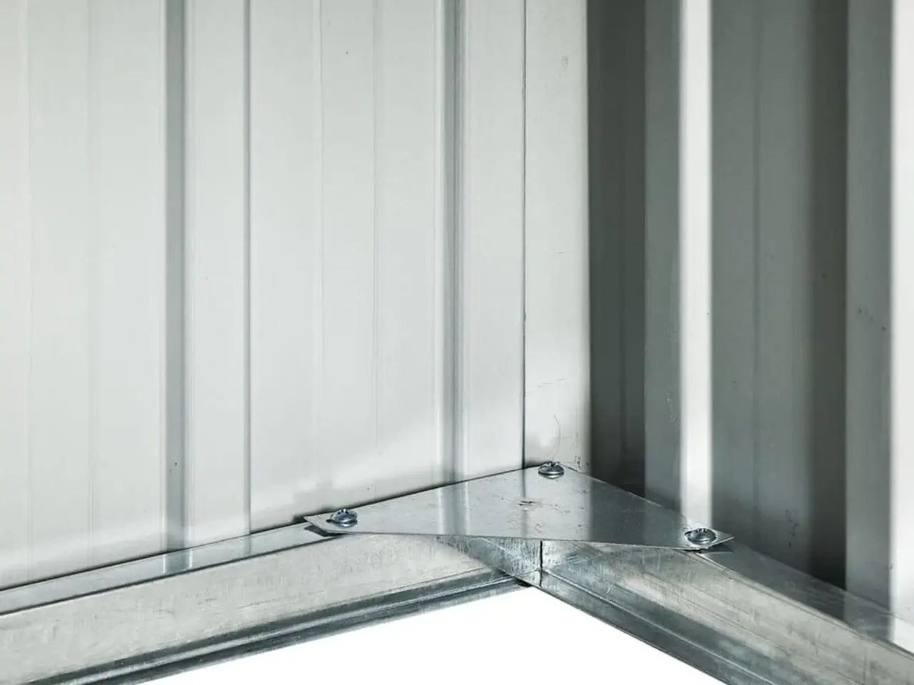Billede 8 - Garage til robotplæneklipper 92×97×63 cm - galvaniseret stål, grå
