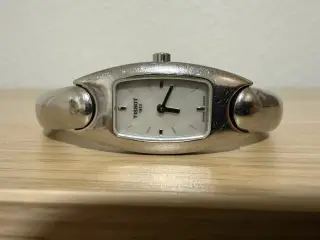 Tissot G345 dameur – klassisk bangle-design i stål