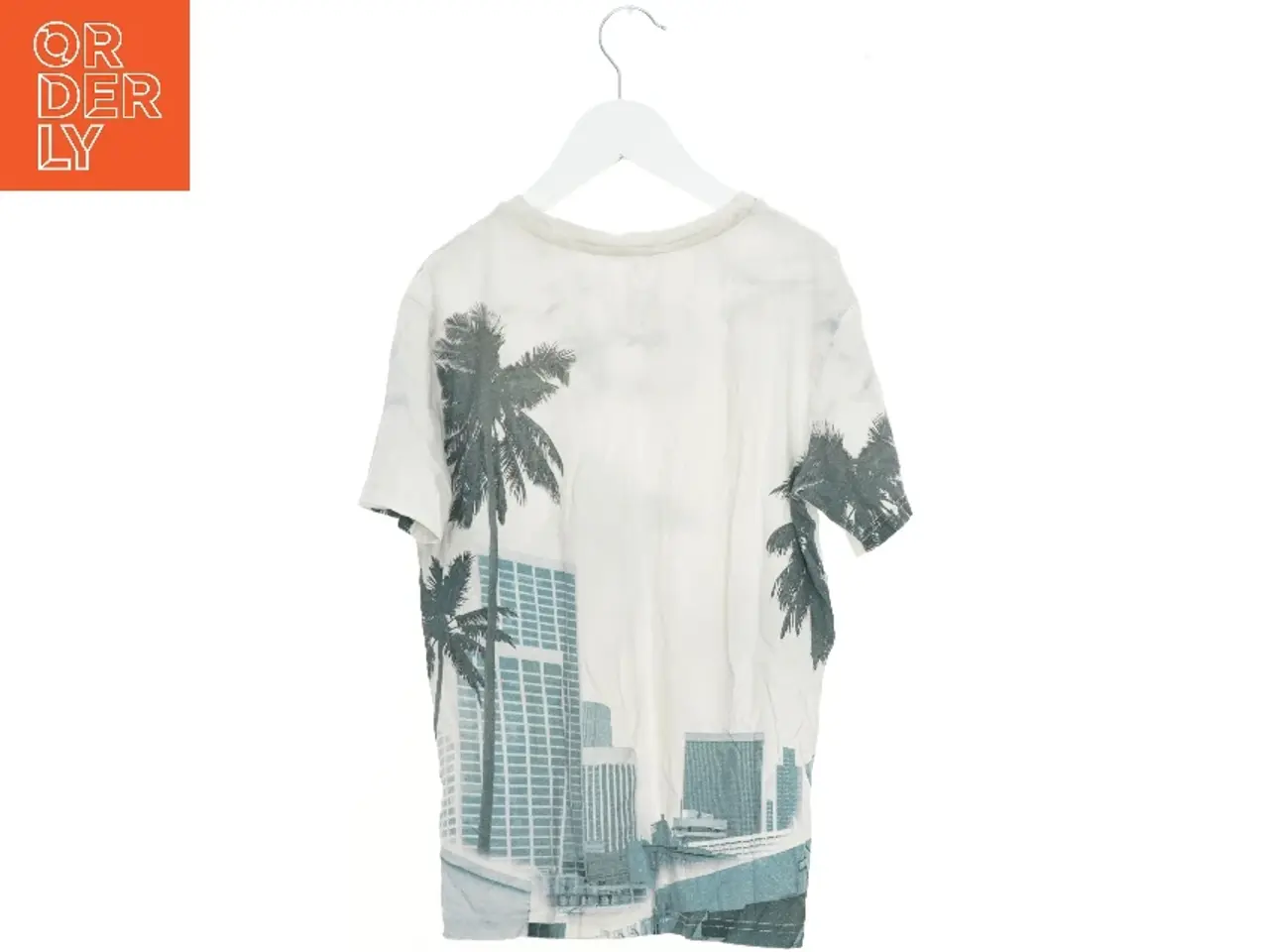 Billede 2 - T-Shirt fra H&M (str. 128 cm)