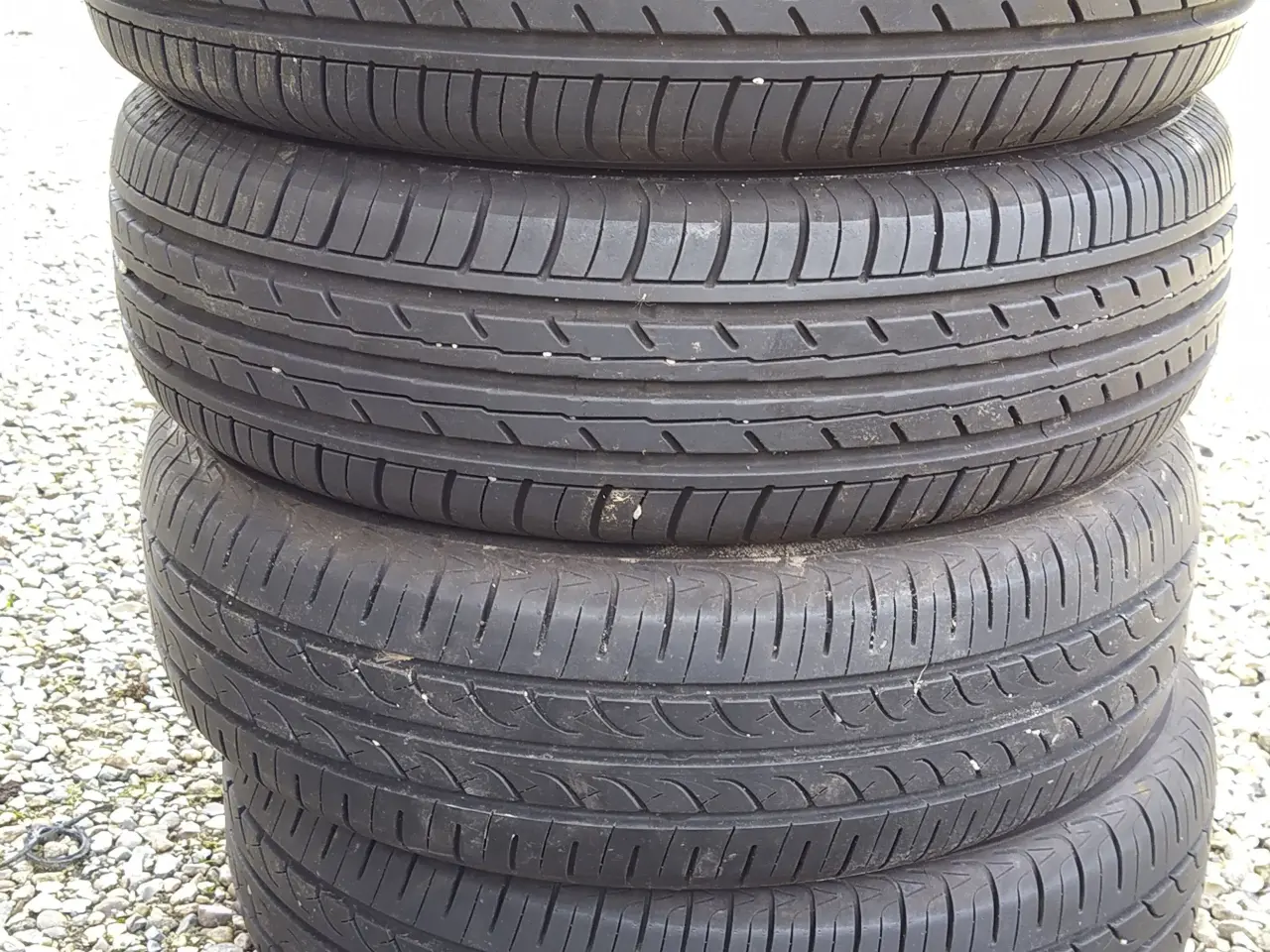 Billede 1 - Sommerdæk 175/65 R14 T