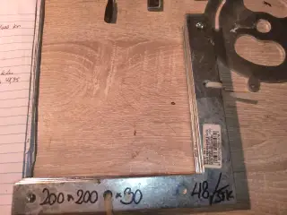 Hjørnebeslag nye galvaniserede.