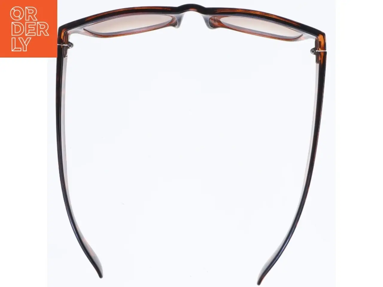 Billede 3 - Solbriller med brun tortoise stel fra Gina Tricot (str. 15 cm)