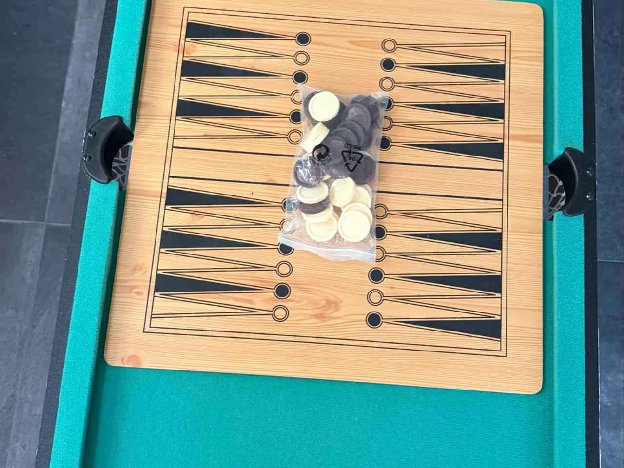 Billede 10 - Multifunktionelt spillebord perfekt for hele famil