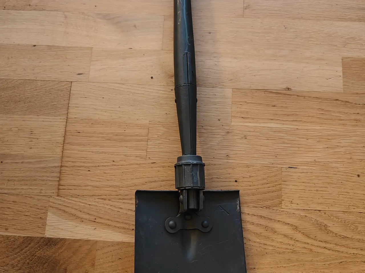 Billede 2 - Militær feltspade ny.