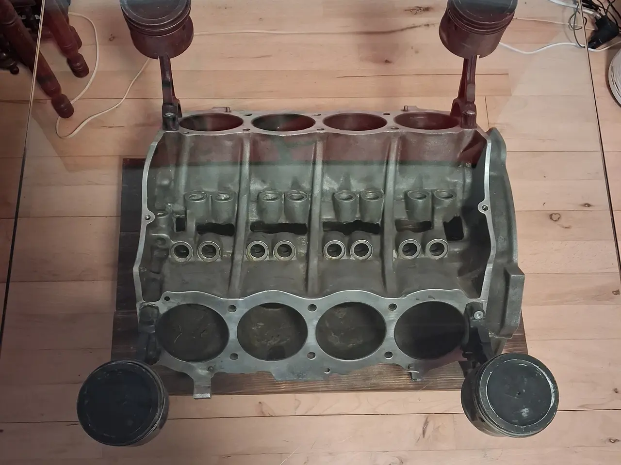 Billede 2 - Sofabord på motor Rover 3500 v8