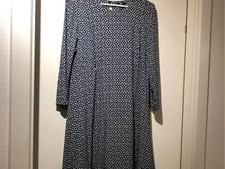 H&M sommerkjole Str. 42