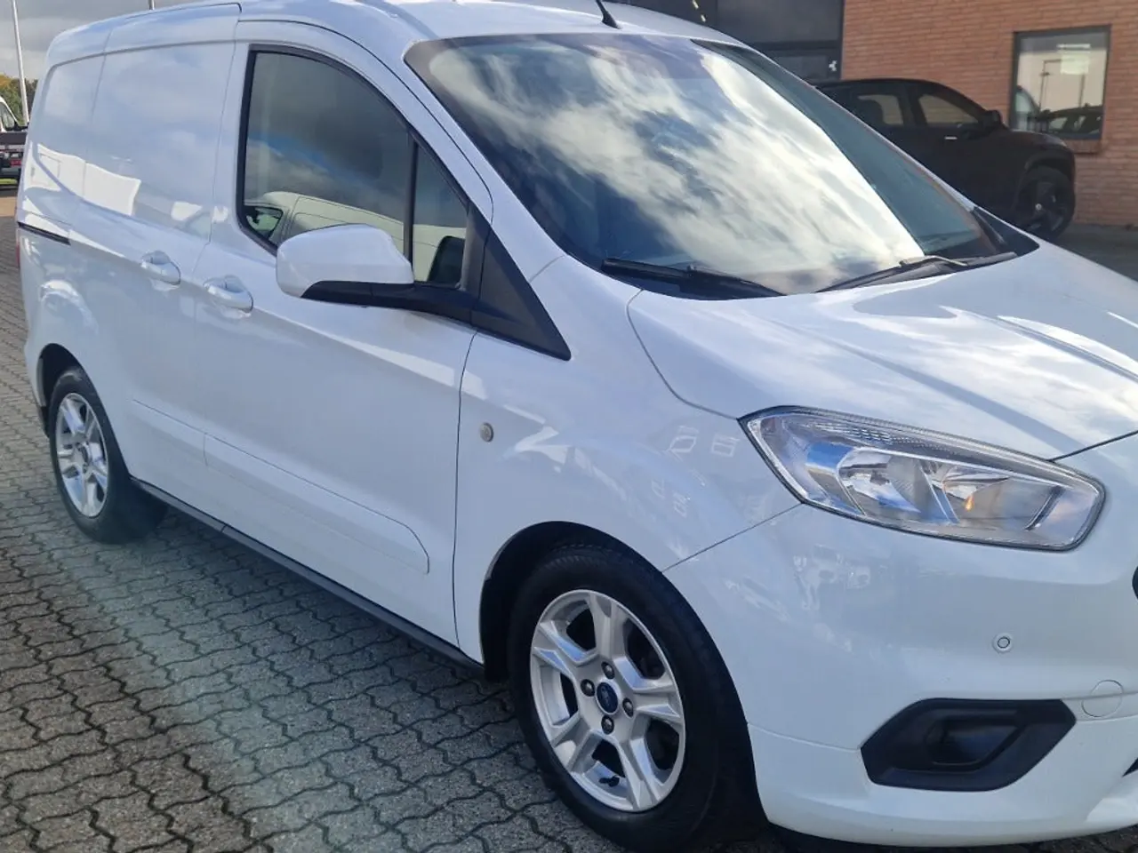 Billede 6 - Ford Transit Courier 1,5 TDCi 100 Limited