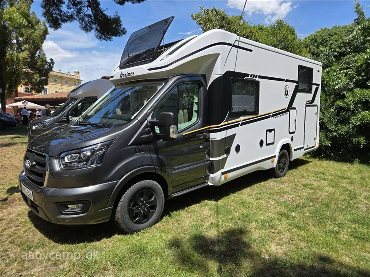 Billede 2 - 2027 - Benimar Tessoro 7 Mtr Familie camper