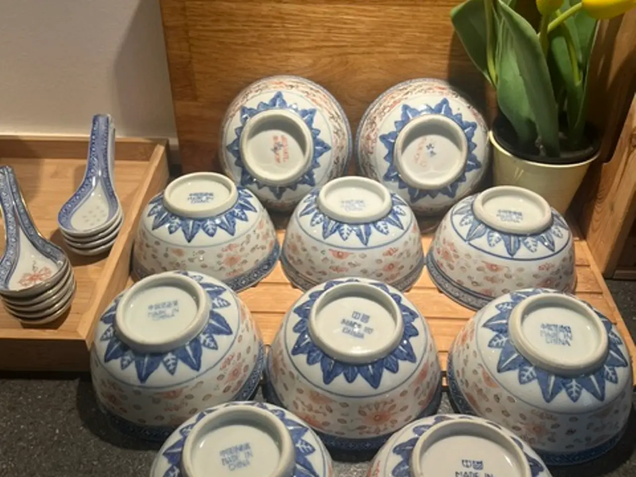 Billede 5 - Smukt riskornsstel: 10 skåle & 10 skeer