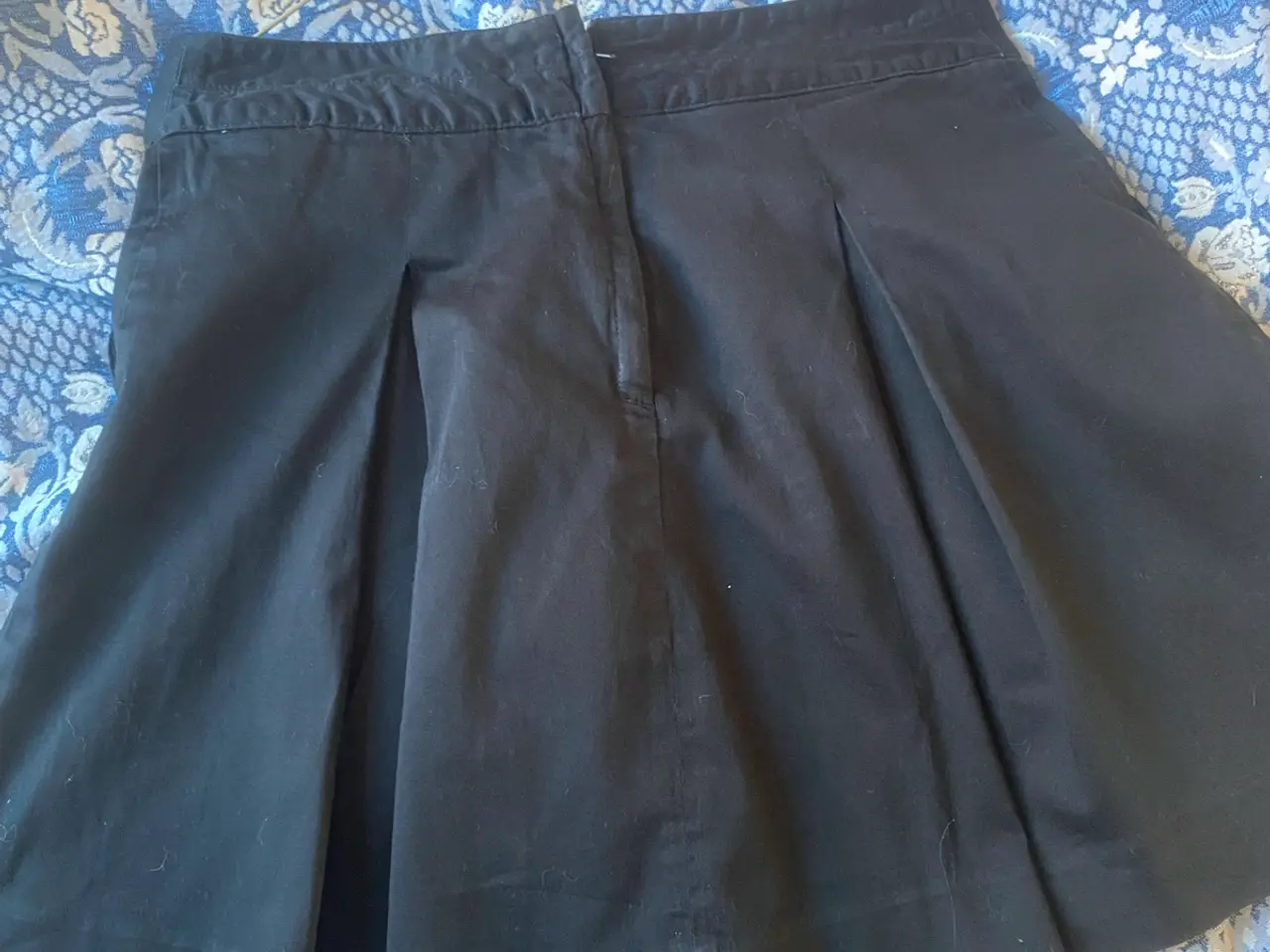 Billede 2 - H&m nederdel 38