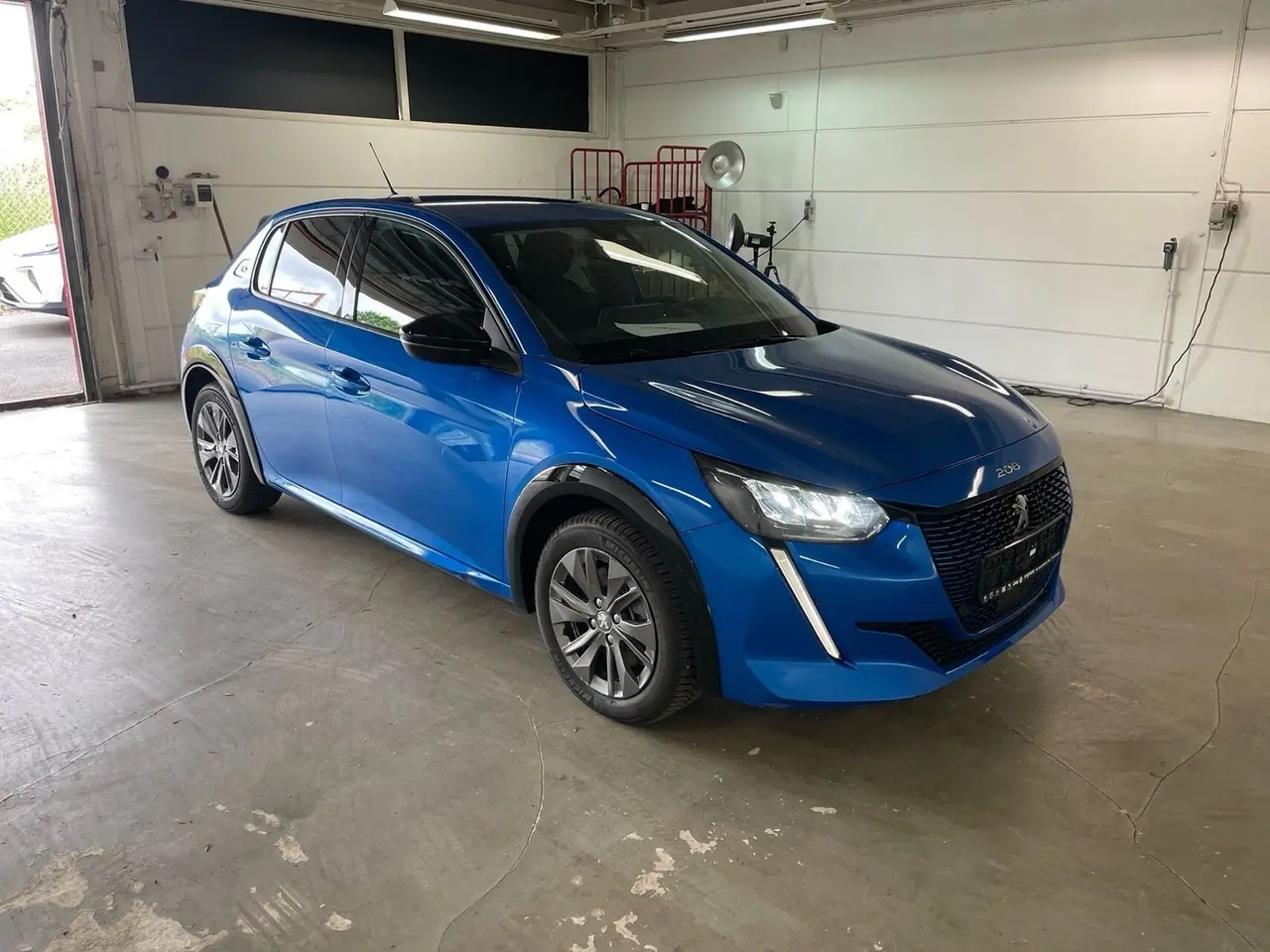Billede 8 - Peugeot e-208 50 Allure Pack