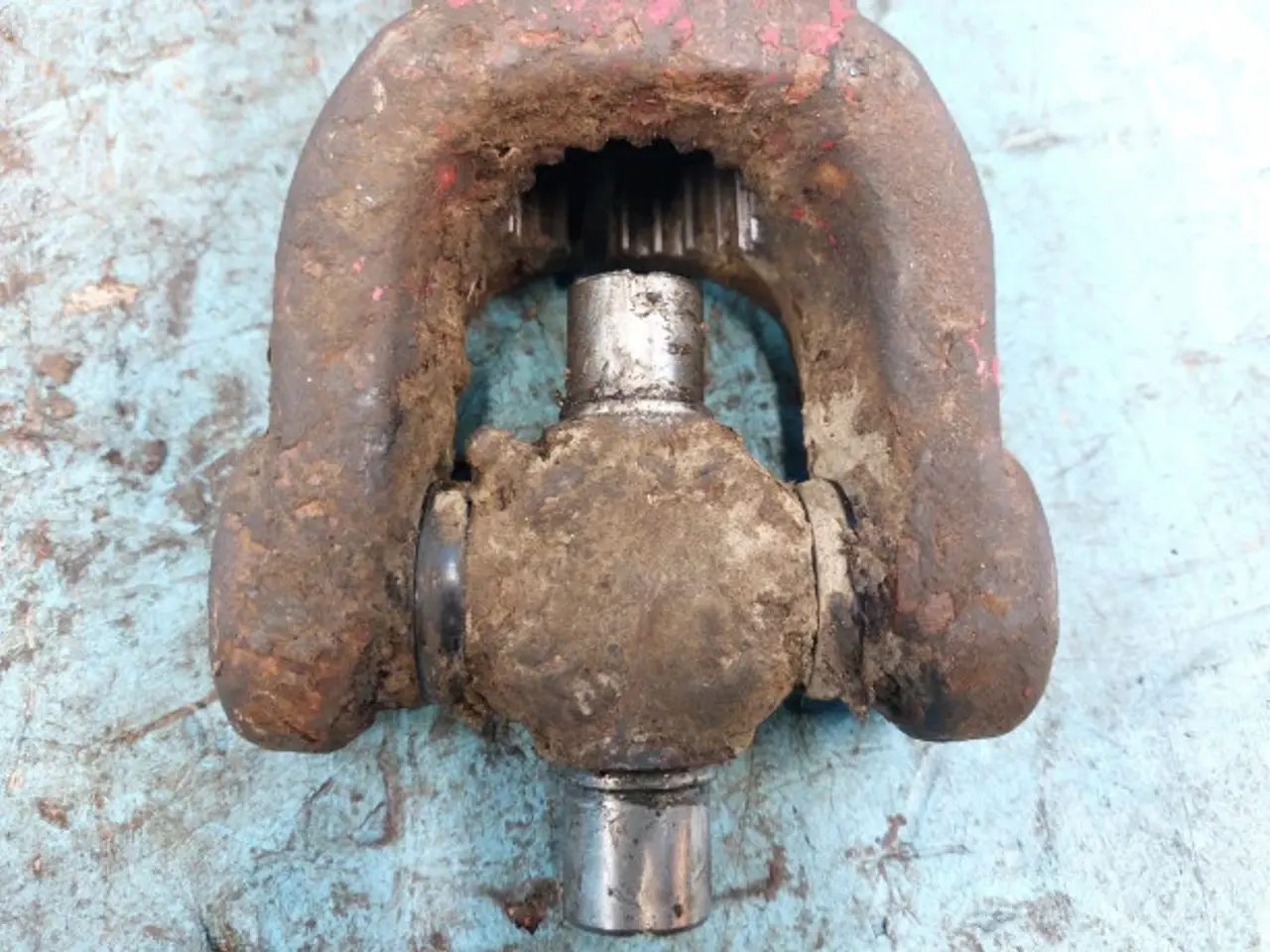 Billede 10 - Massey Ferguson 185 Kardan muffe 700710706